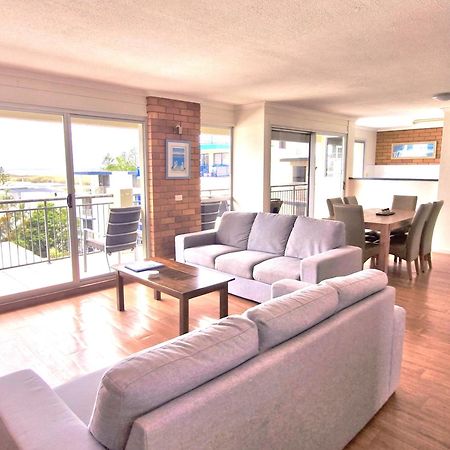 Joanne Apartments Caloundra Eksteriør billede
